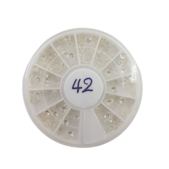 مجموعه نگین طراحی ناخن شماره 42